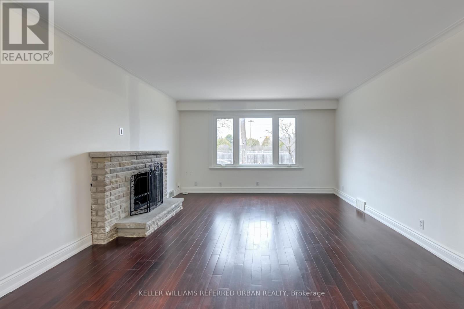 91 Bishop Avenue, Toronto, Ontario  M2M 1Z5 - Photo 5 - C12129169