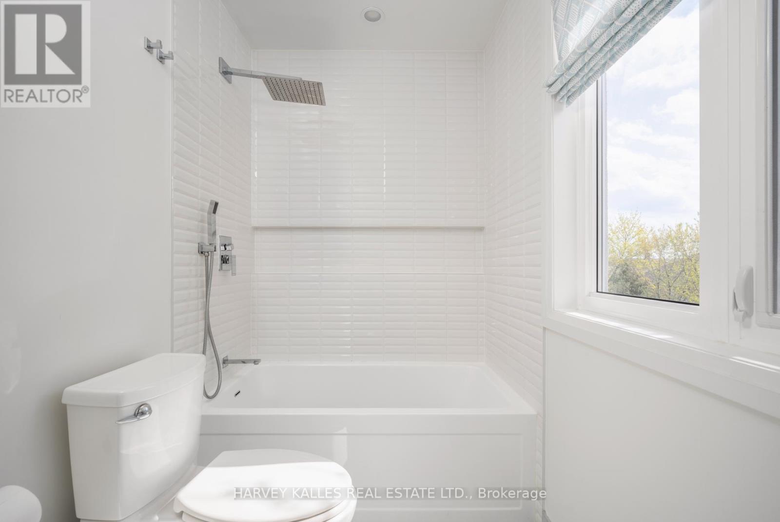 356 Lauder Avenue, Toronto, Ontario  M6E 3H8 - Photo 22 - C12126942