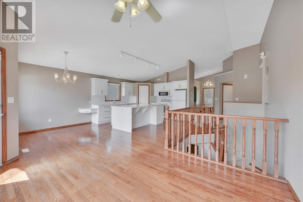 31 Dietz Close, Red Deer, Alberta  T4R 2S7 - Photo 9 - A2211820