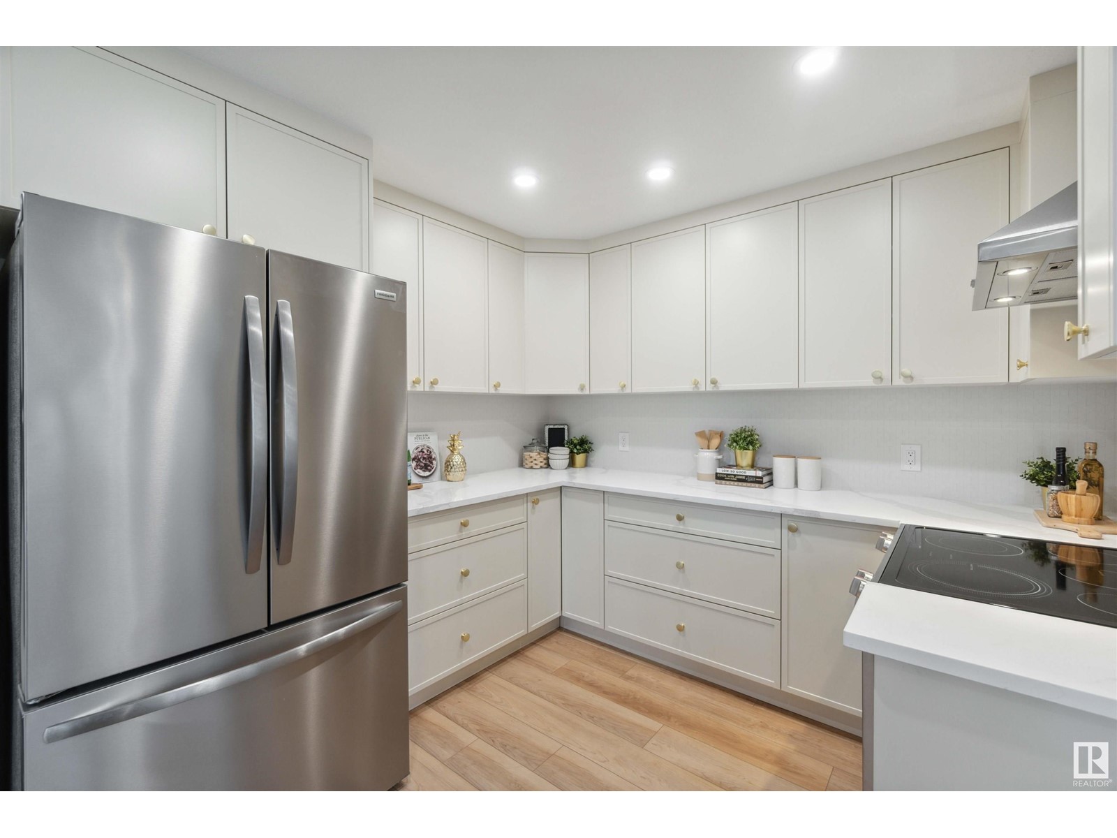 8604 52 St Nw, Edmonton, Alberta  T6B 1E9 - Photo 18 - E4434796