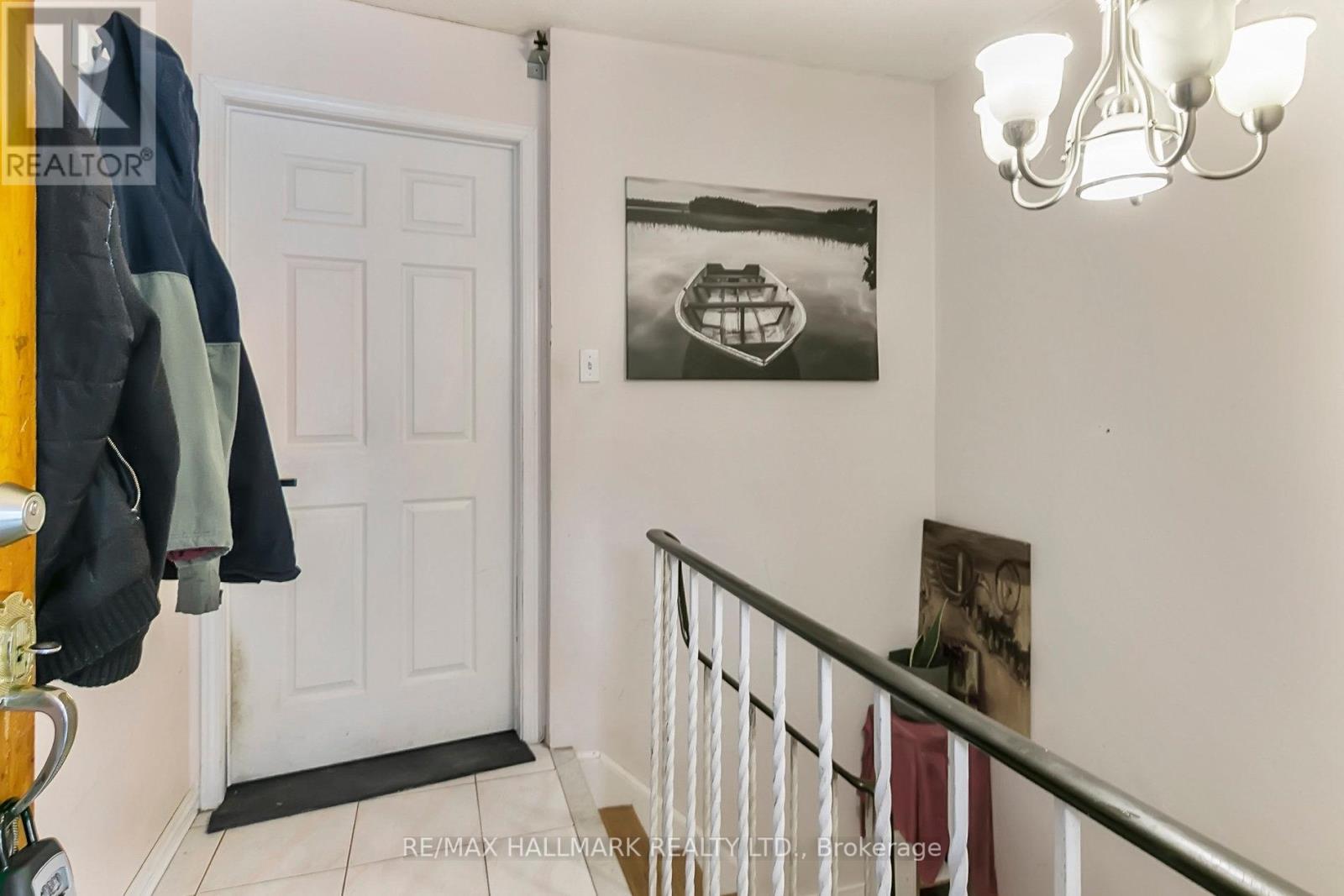 Property at 70 ALICEWOOD COURT image 3