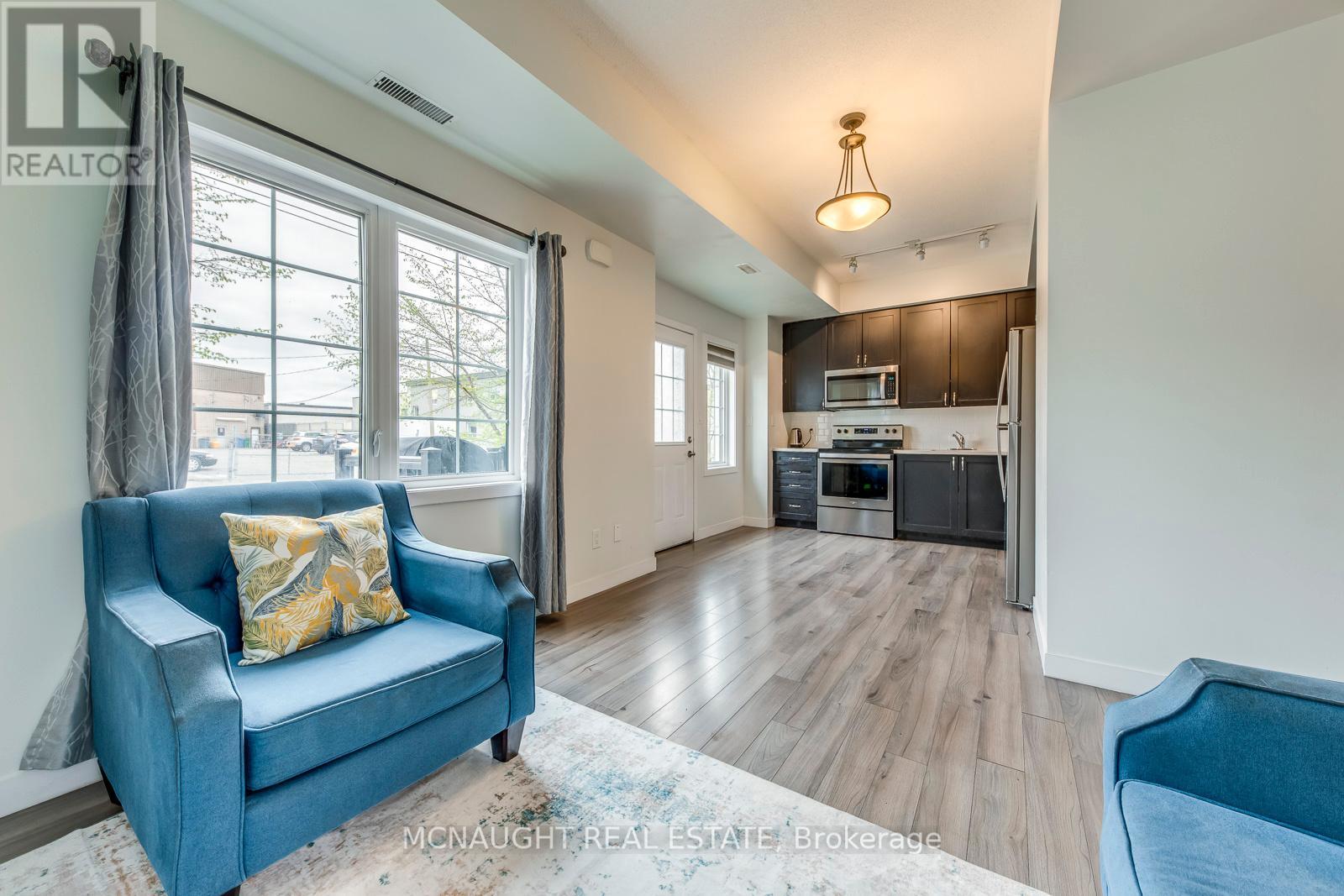 2 - 9 Forbes Avenue, Toronto (Keelesdale-Eglinton West), Ontario  M6M 0B5 - Photo 13 - W12127880