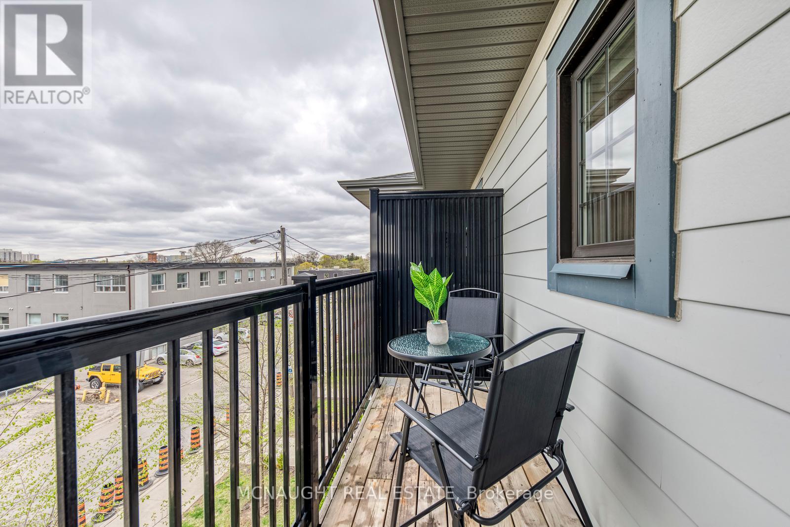2 - 9 Forbes Avenue, Toronto (Keelesdale-Eglinton West), Ontario  M6M 0B5 - Photo 20 - W12127880