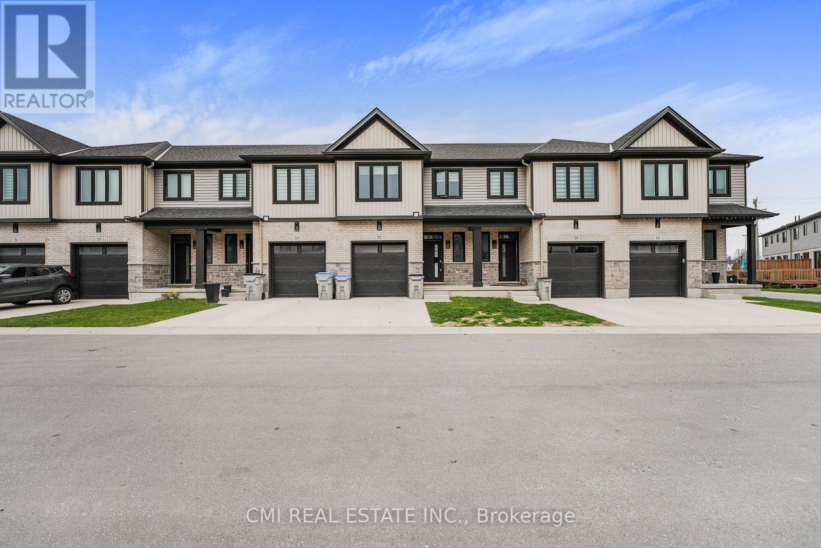 57 - 601 LIONS PARK DRIVE, strathroy-caradoc (mount brydges), Ontario