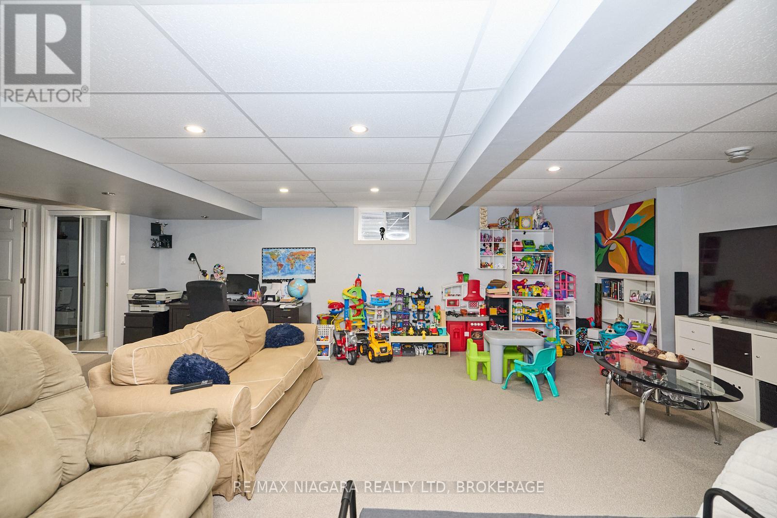637 Carl Road, Welland, Ontario  L0S 1K0 - Photo 21 - X12127933