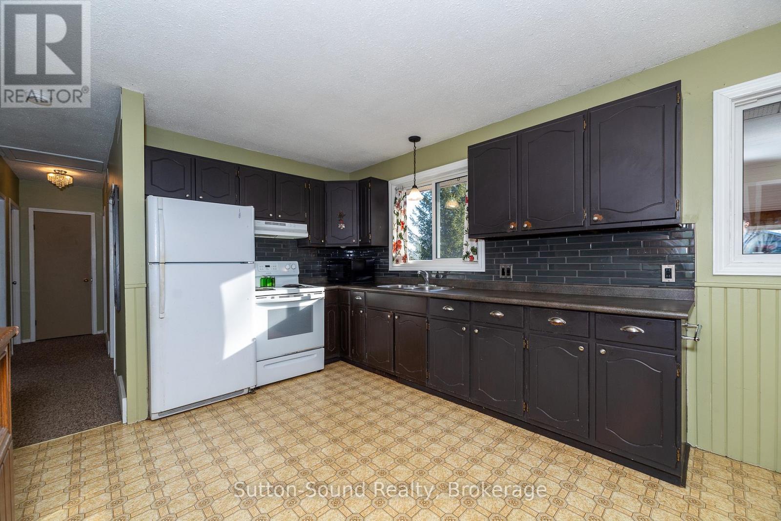 338179 11 Concession, Meaford, Ontario N4K 5N8 - Photo 13 - X12028440