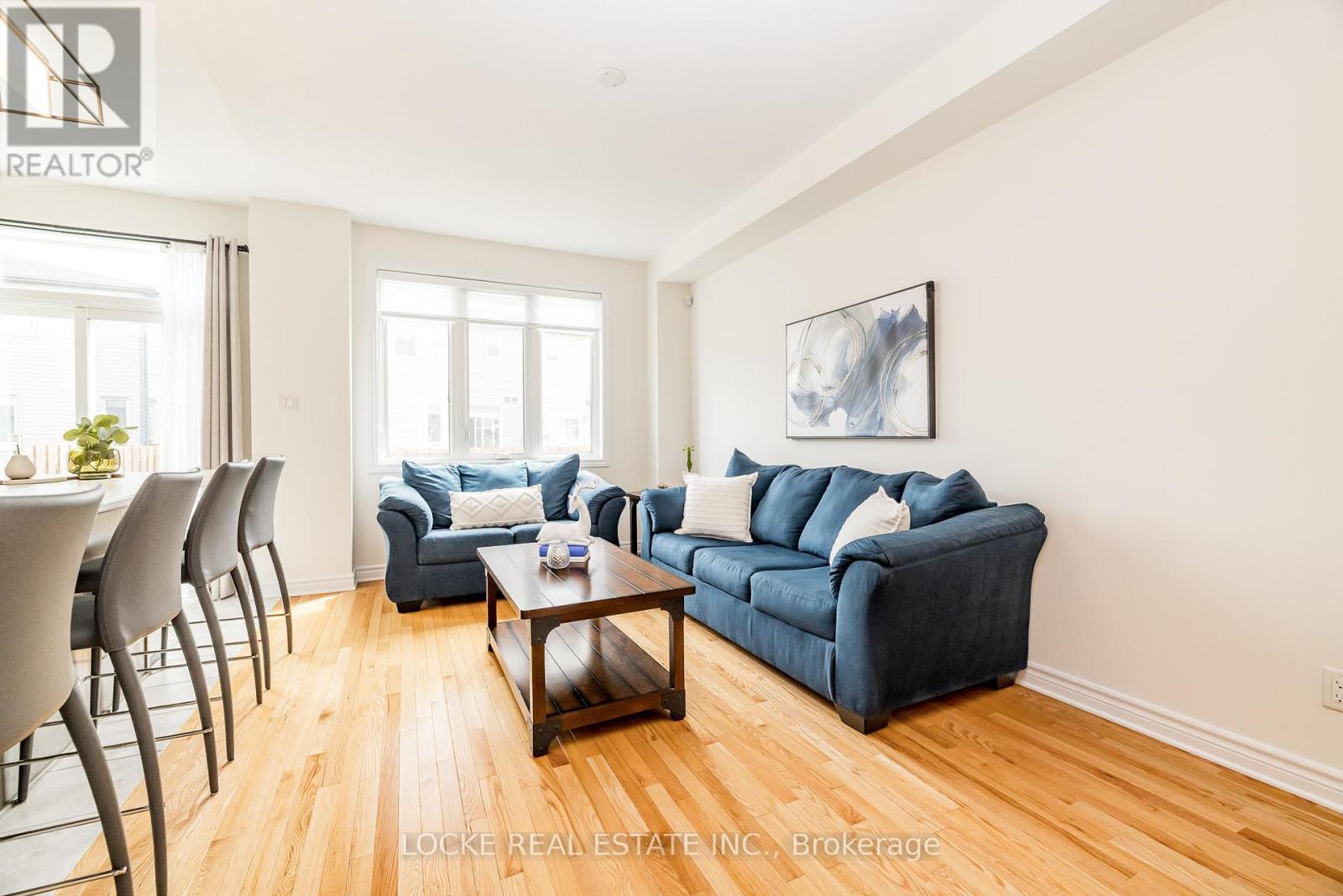 848 June Grass Street, Ottawa, Ontario  K4A 1H3 - Photo 6 - X12129211