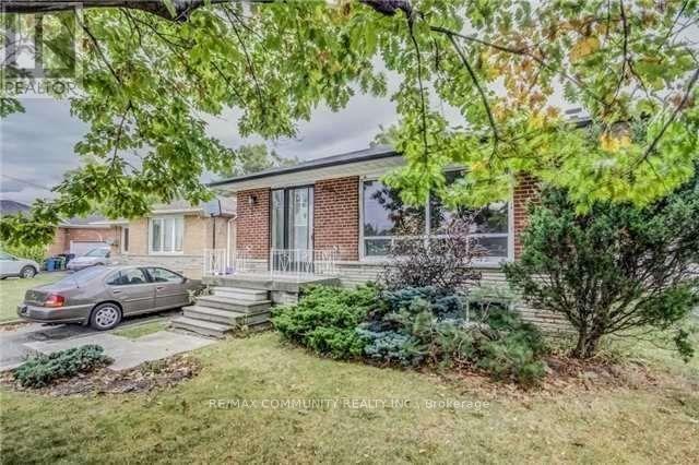 MAIN - 206 CROCUS DRIVE, toronto (wexford-maryvale), Ontario