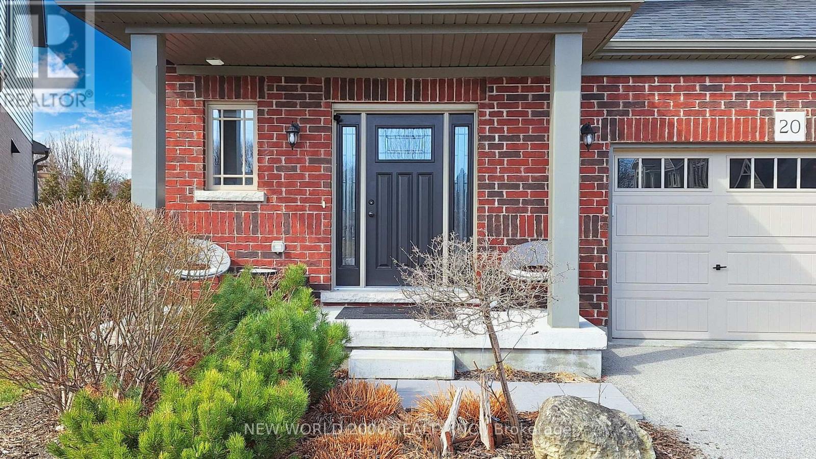 20 Carleton Trail, New Tecumseth, Ontario  L0G 1A0 - Photo 5 - N11979520