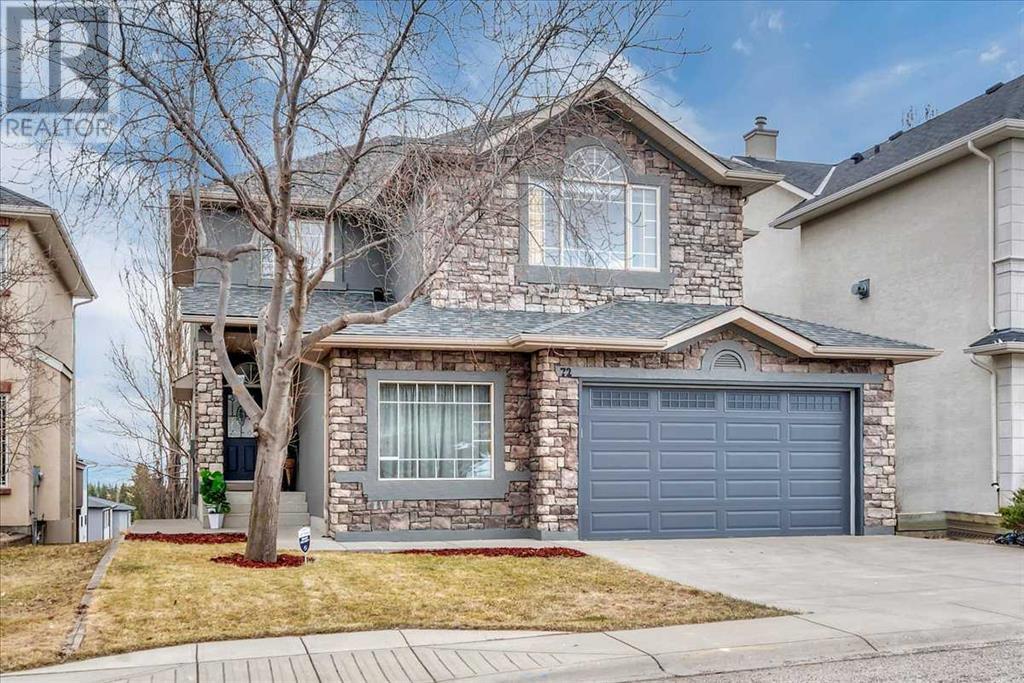 Property at 72 Strathridge Close SW image 3