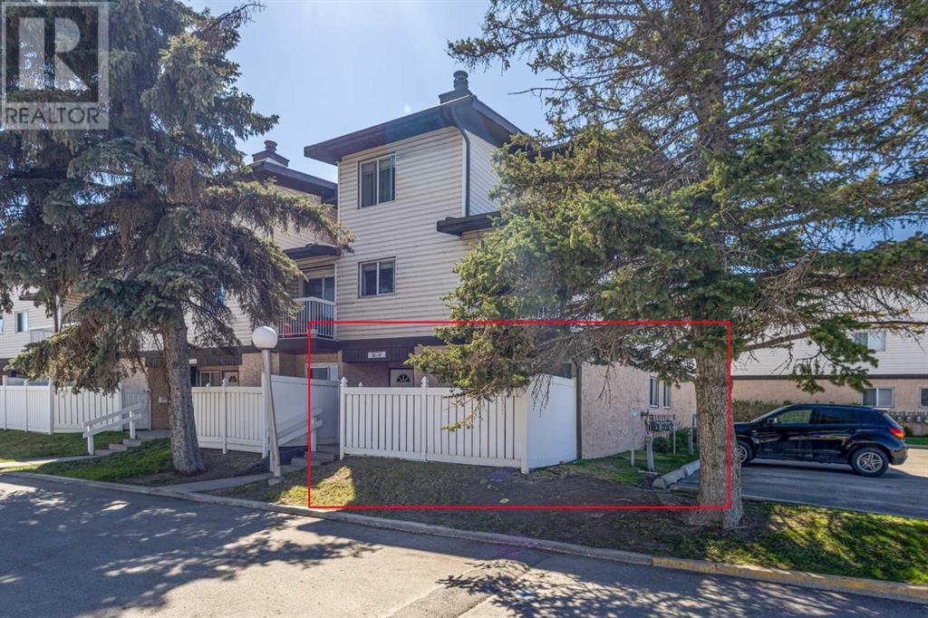 Property at 55, 3705 Fonda Way SE image 4