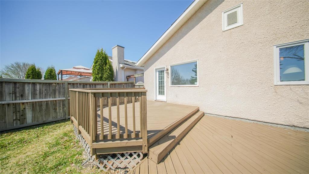 12 Abbotsfield Drive, Winnipeg, Manitoba  R2N 3Y2 - Photo 30 - 202509673
