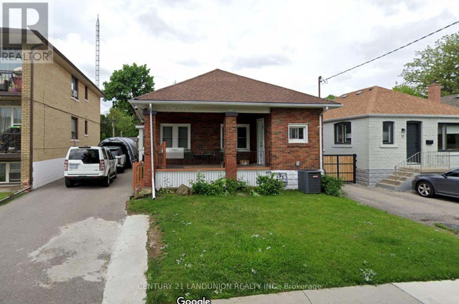 BASEMENT - 10 NINETEENTH STREET, Toronto, Ontario