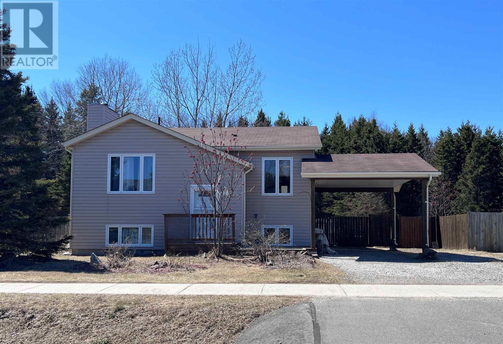 25 Nicolet DR, Marathon, Ontario