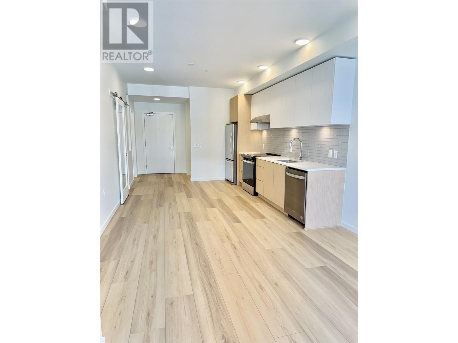 305 37994 Second Avenue, Squamish, British Columbia  V8B 0C3 - Photo 3 - R2999341