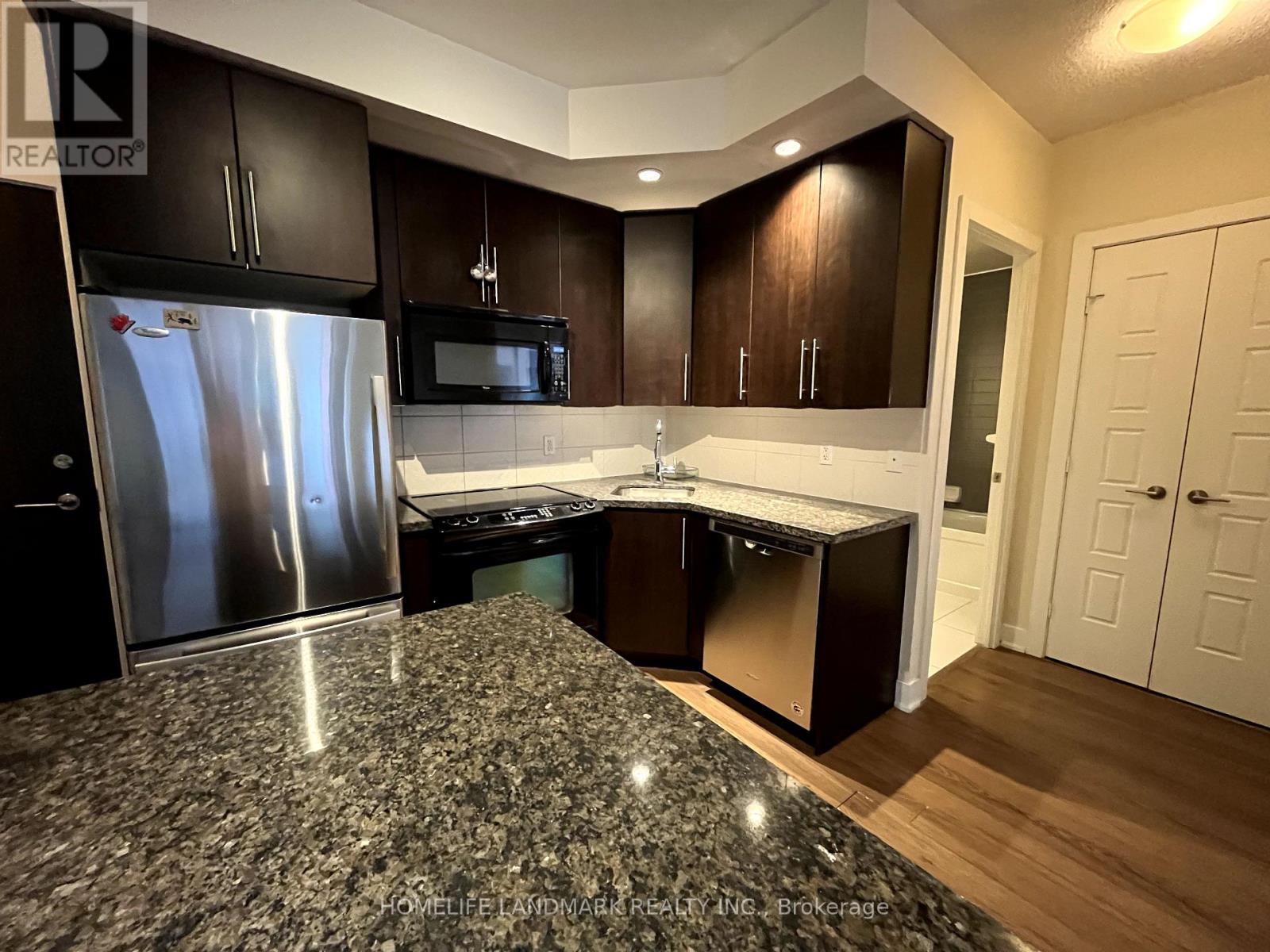 1501 - 28 Linden Street, Toronto, Ontario  M4Y 0A4 - Photo 10 - C12129230