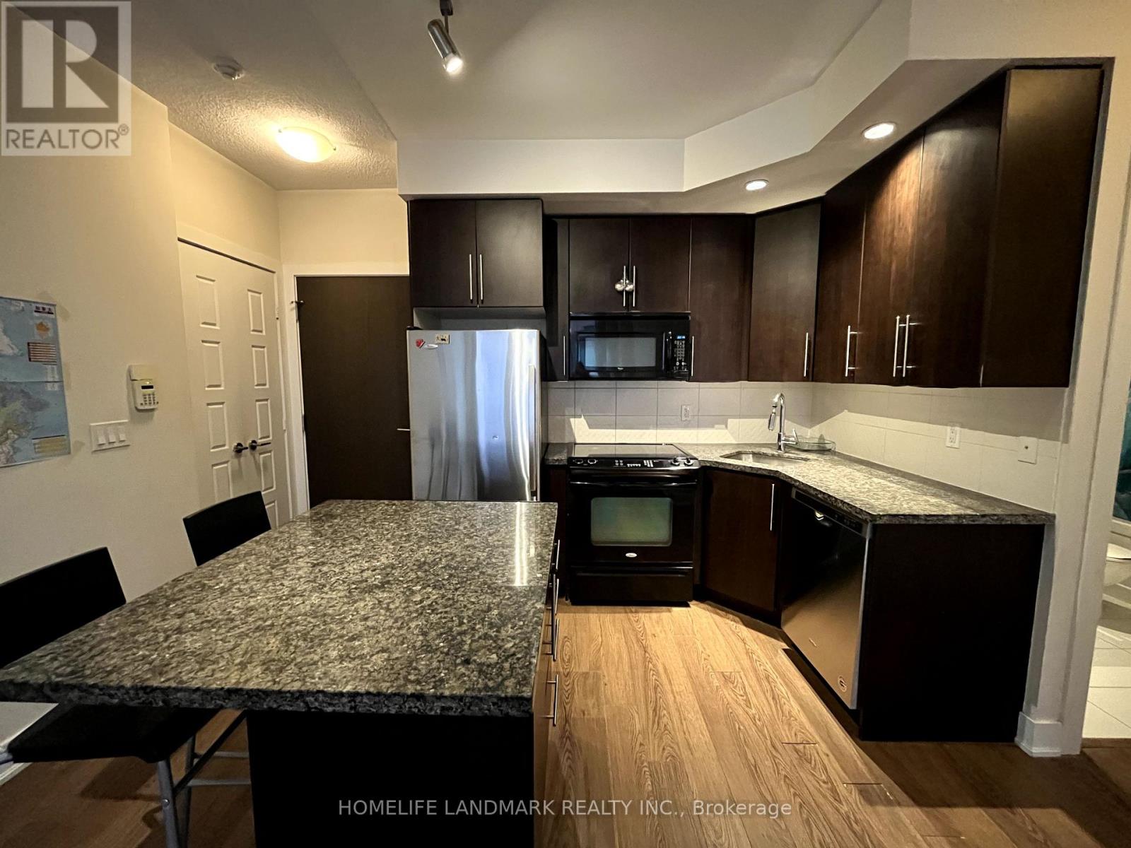 1501 - 28 Linden Street, Toronto, Ontario  M4Y 0A4 - Photo 12 - C12129230