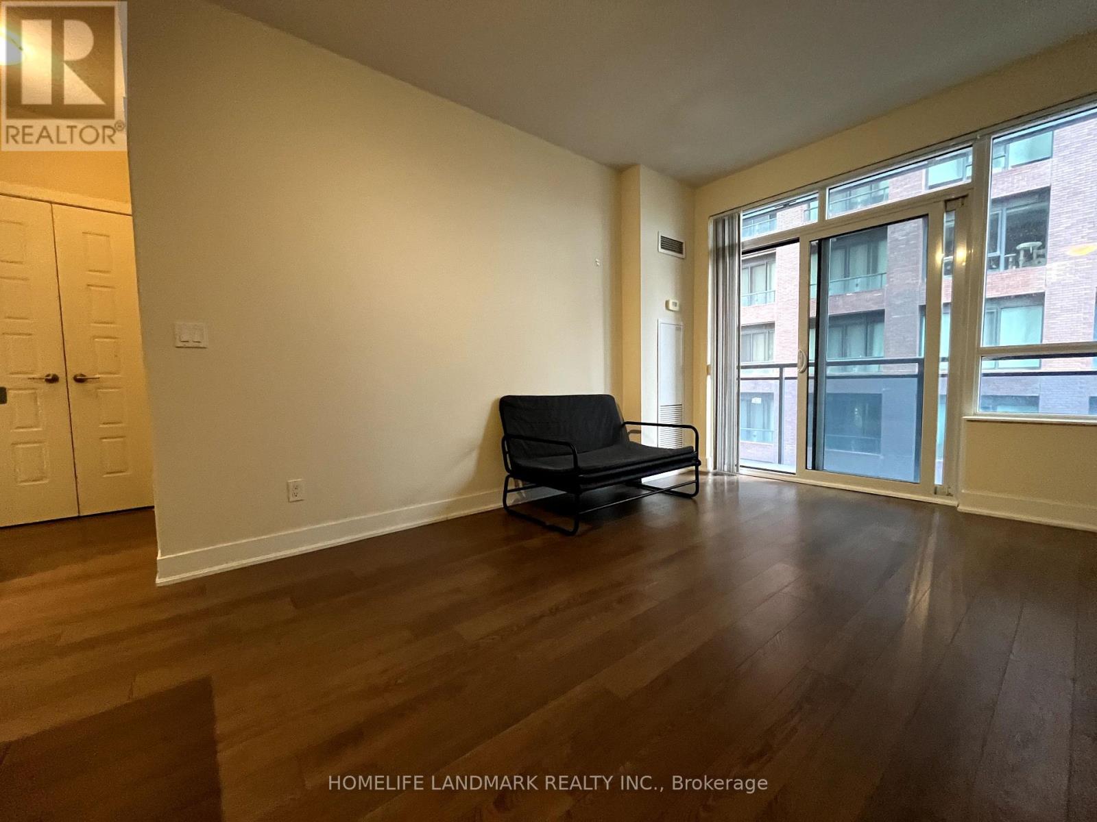 1501 - 28 Linden Street, Toronto, Ontario  M4Y 0A4 - Photo 16 - C12129230