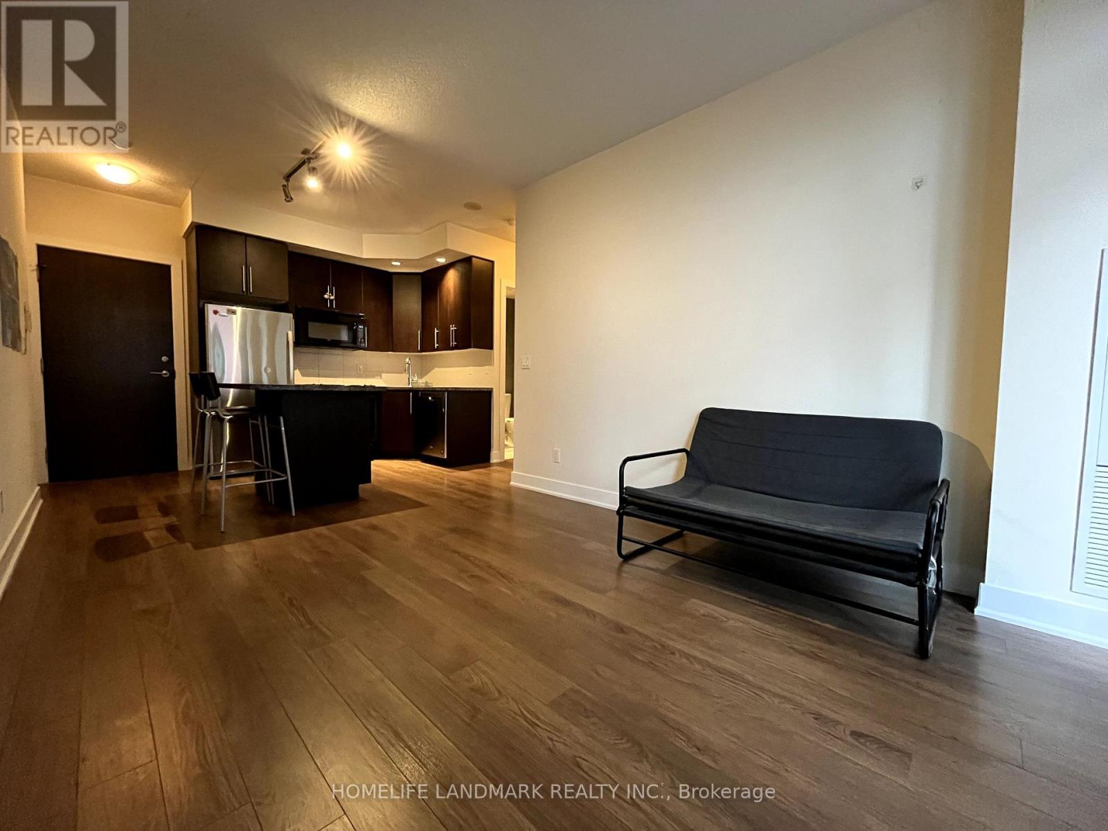 1501 - 28 Linden Street, Toronto, Ontario  M4Y 0A4 - Photo 5 - C12129230