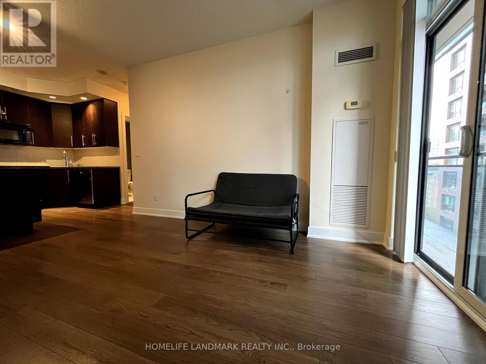 1501 - 28 Linden Street, Toronto, Ontario  M4Y 0A4 - Photo 9 - C12129230