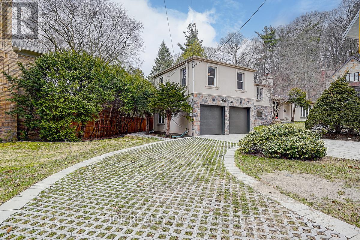 Property at 54 PLYMBRIDGE ROAD image 4