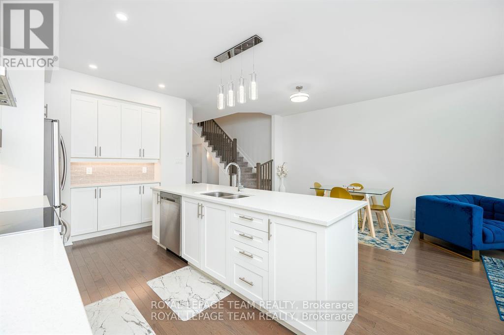 341 Big Dipper Street, Ottawa, Ontario  K4M 0J3 - Photo 13 - X12129242