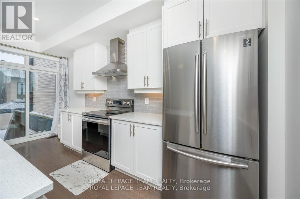 341 Big Dipper Street, Ottawa, Ontario  K4M 0J3 - Photo 14 - X12129242