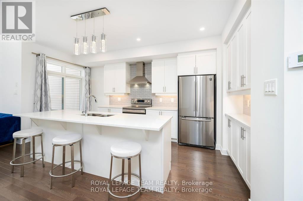 341 Big Dipper Street, Ottawa, Ontario  K4M 0J3 - Photo 15 - X12129242