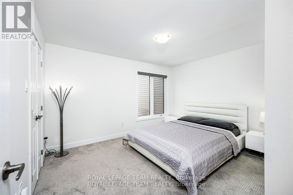 341 Big Dipper Street, Ottawa, Ontario  K4M 0J3 - Photo 16 - X12129242