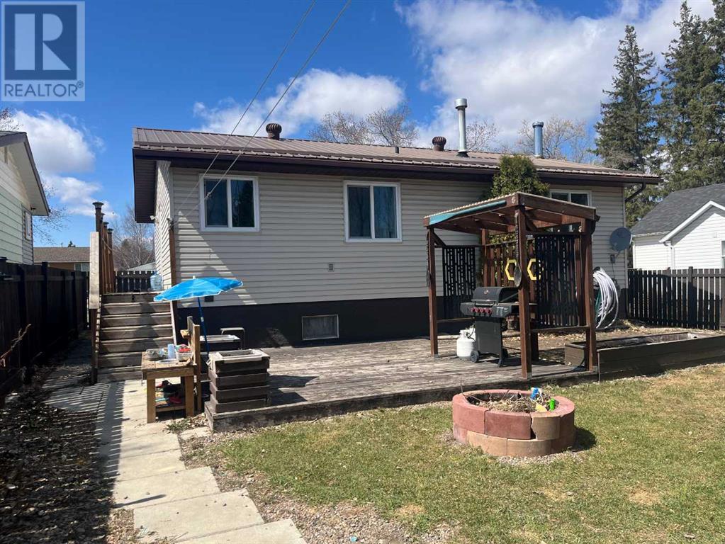 134 4 Street E, St. Walburg, Saskatchewan  S0M 2T0 - Photo 10 - A2218116