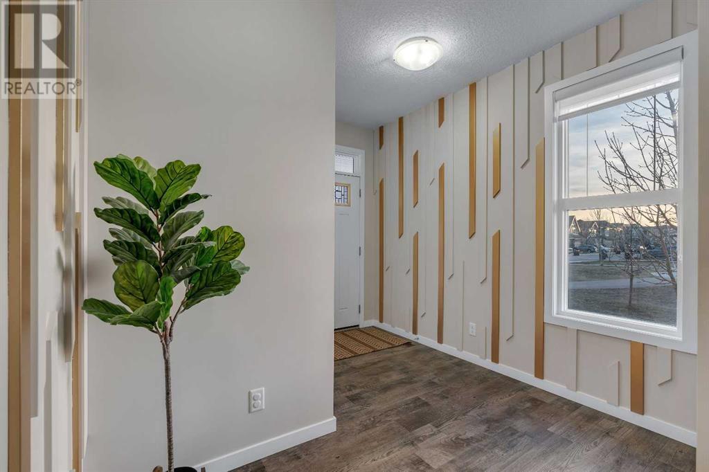 Property at 108 Masters Rise SE image 2