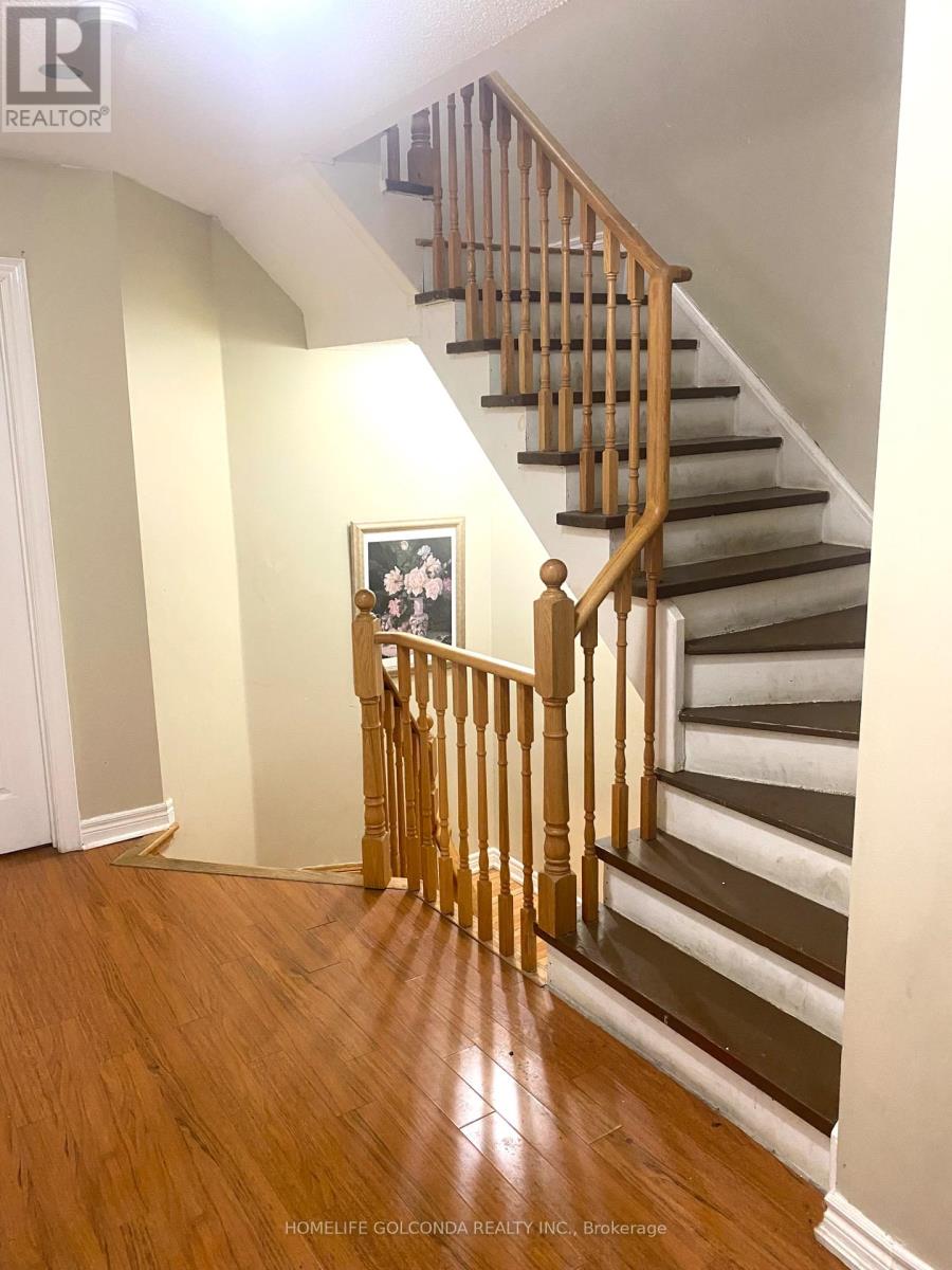 15 Haynes Avenue, Toronto (York University Heights), Ontario  M3J 3P8 - Photo 12 - W12078979