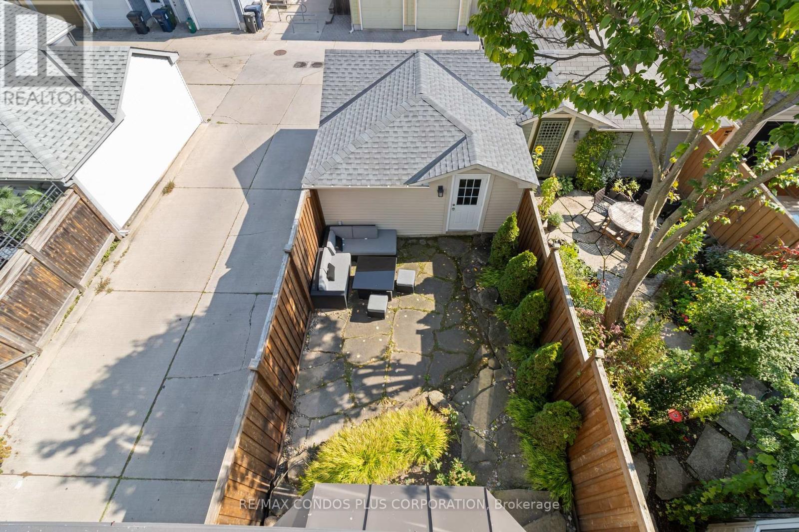 127 Boardwalk Drive, Toronto, Ontario  M4L 3X9 - Photo 37 - E12129292