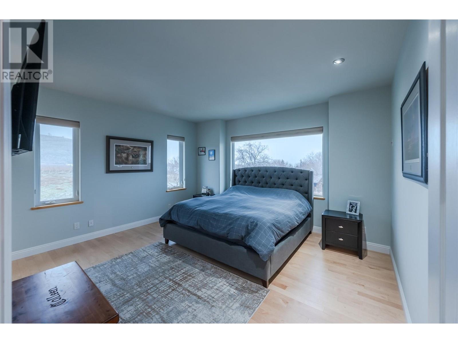100 Fir Avenue, Kaleden, British Columbia  V0H 1K0 - Photo 36 - 10338816