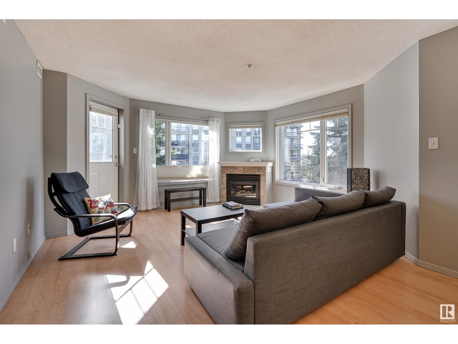 #305 8909 100 St Nw, Edmonton, Alberta  T6E 6T4 - Photo 3 - E4434851