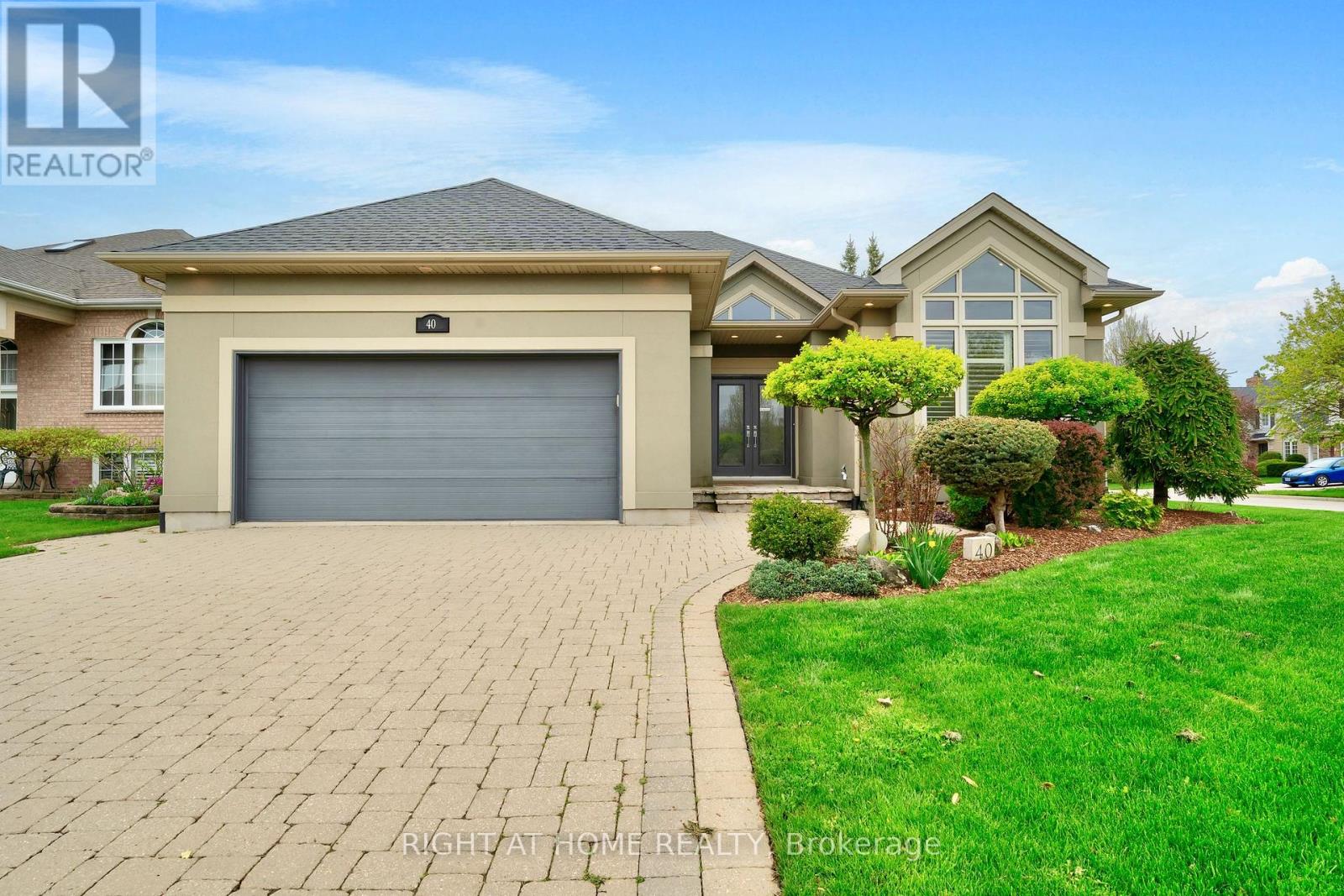 Property at 40 ARBOUR GLEN DRIVE image 1