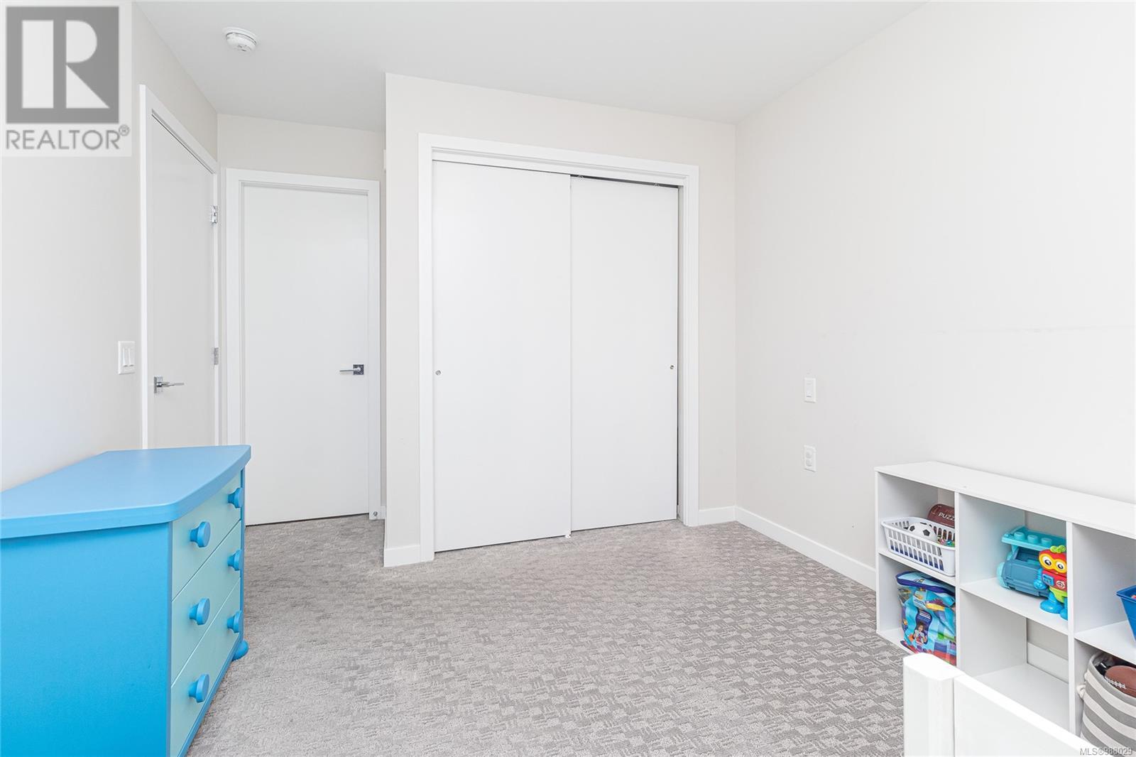 207 881 Short St, Saanich, British Columbia  V8P 2L3 - Photo 24 - 988029