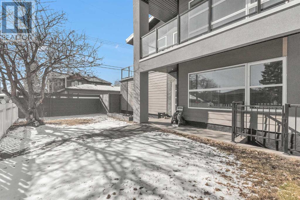 205 35a Street Sw, Calgary, Alberta  T3C 1P6 - Photo 47 - A2218602