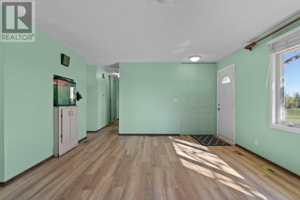 432 Ogden Drive Se, Calgary, Alberta  T2C 1W6 - Photo 7 - A2218471