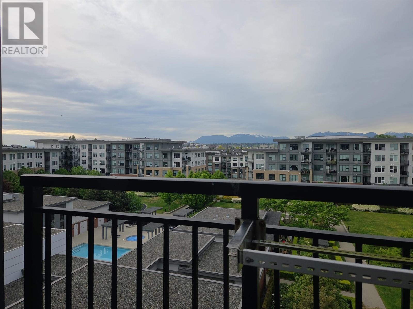 Listing Picture 6 of 18 : 620 9399 ALEXANDRA ROAD, Richmond / 烈治文 - 魯藝地產 Yvonne Lu Group - MLS Medallion Club Member