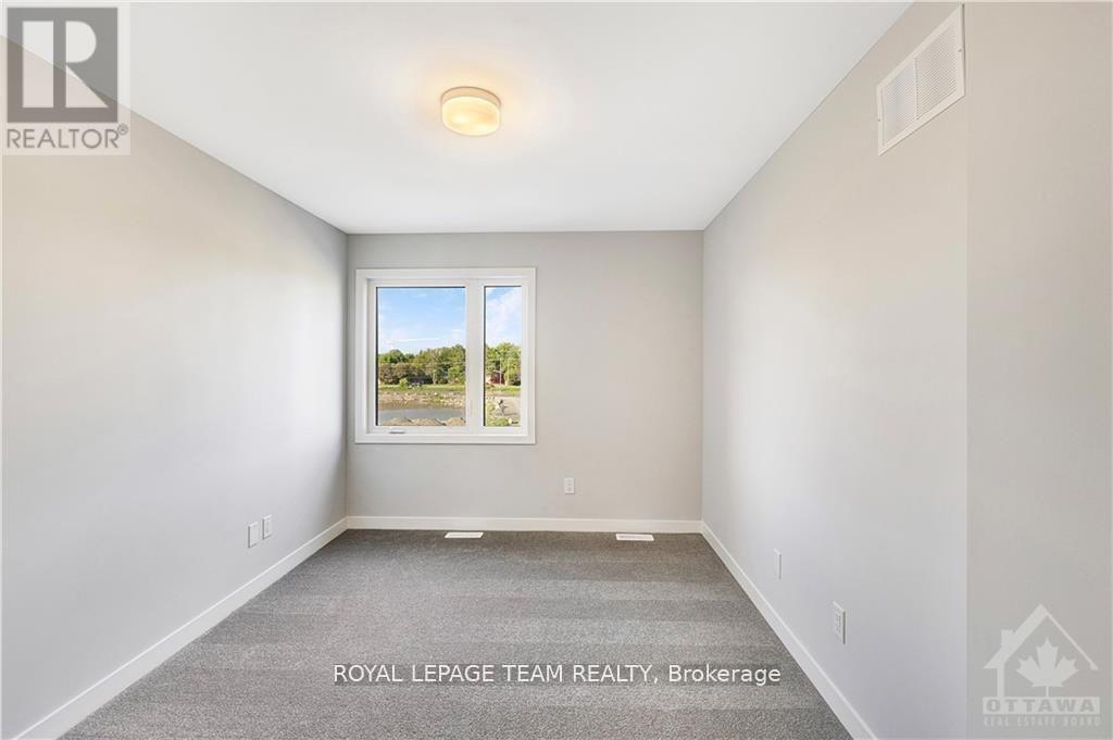 214 Verulam Street, Ottawa, Ontario  K2J 7J5 - Photo 12 - X12129314