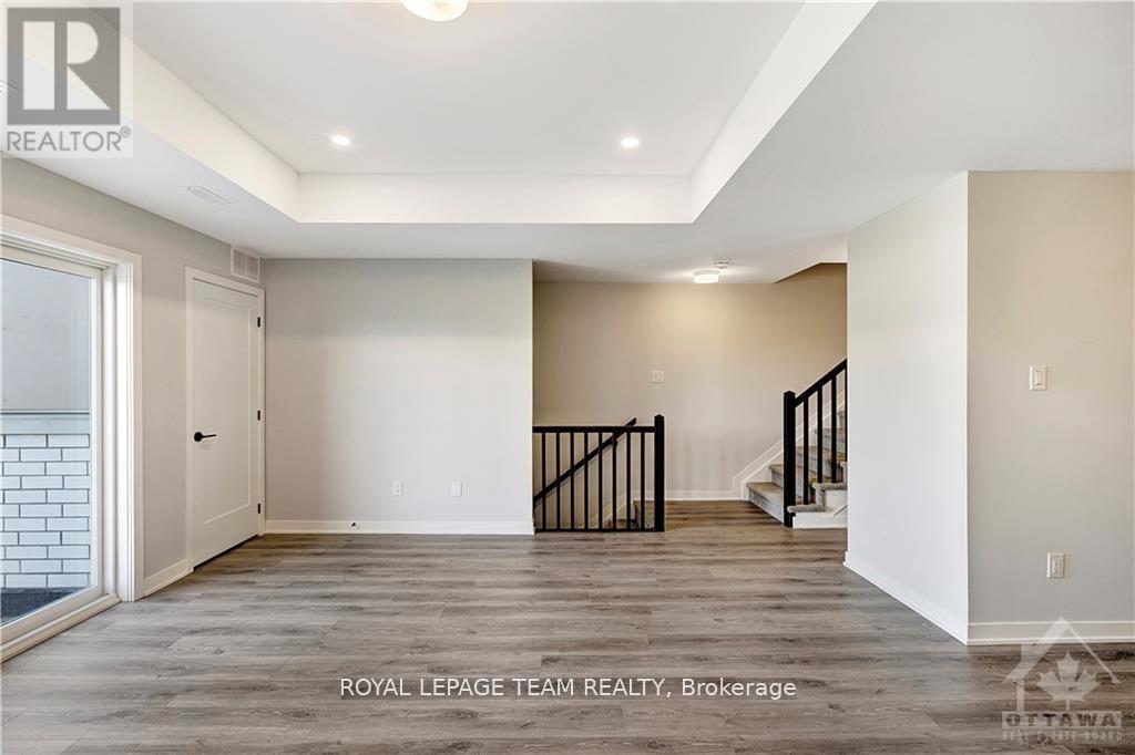 214 Verulam Street, Ottawa, Ontario  K2J 7J5 - Photo 7 - X12129314