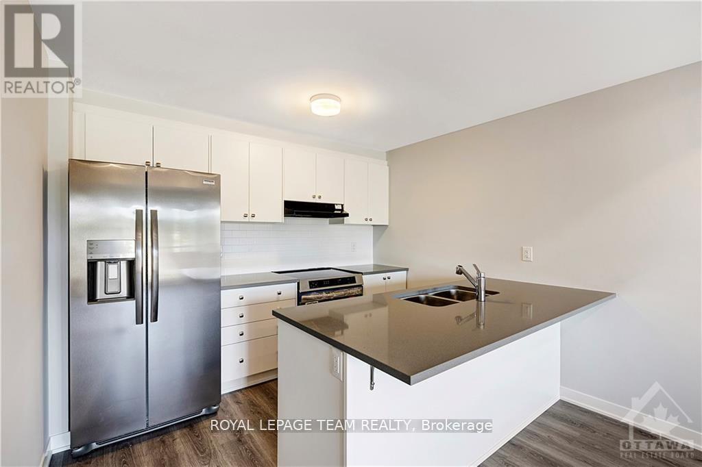 214 Verulam Street, Ottawa, Ontario  K2J 7J5 - Photo 9 - X12129314