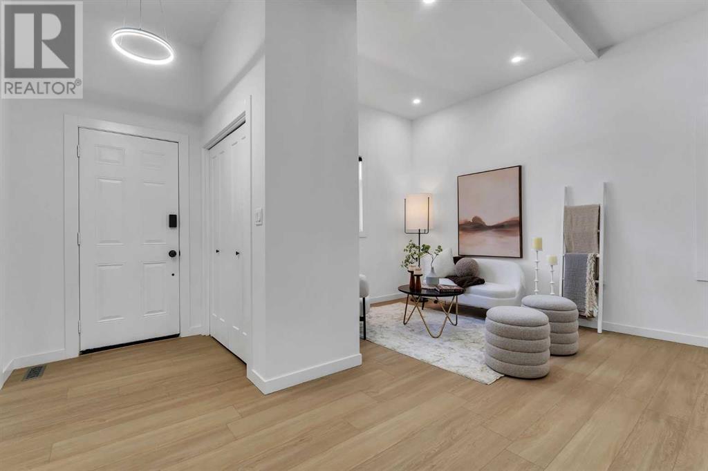 Property at 224 8A Street NE image 5