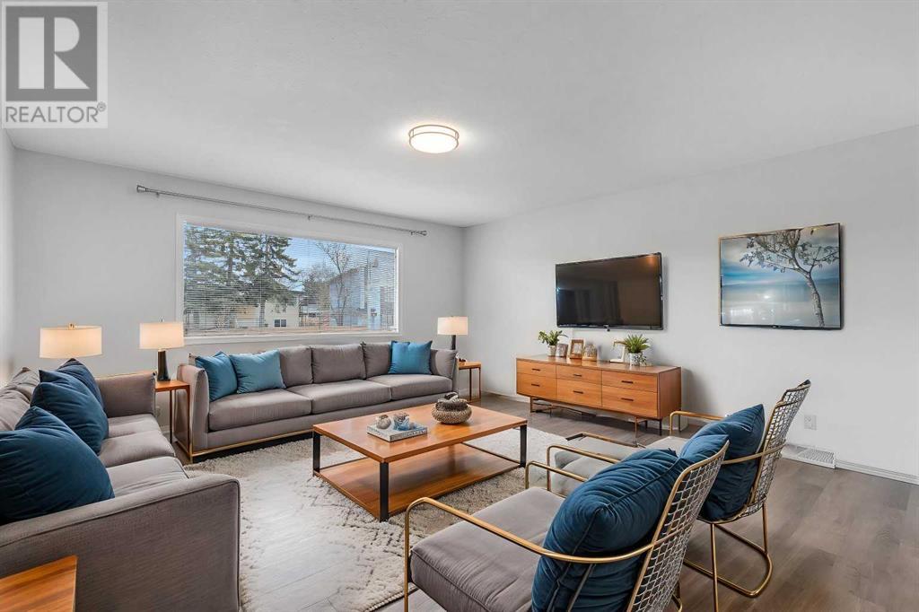 Property at 3337 37 Street SW image 5