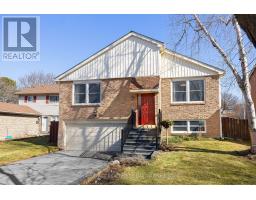 24 MENOKE COURT, Brampton, Ontario