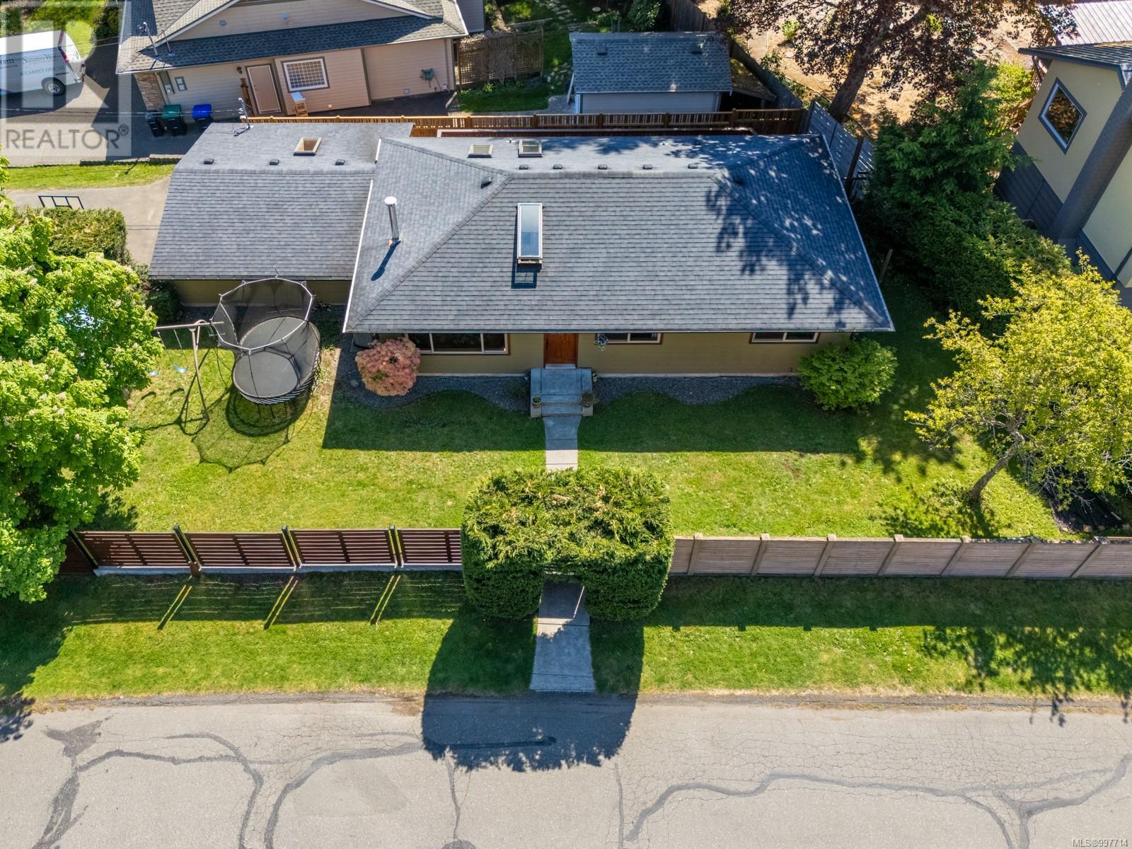 1639 Centennial Ave E, Comox, British Columbia  V9M 2V8 - Photo 21 - 997714