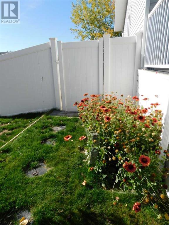 87 Greystone Close E, Brooks, Alberta  T1R 1M1 - Photo 7 - A2171296