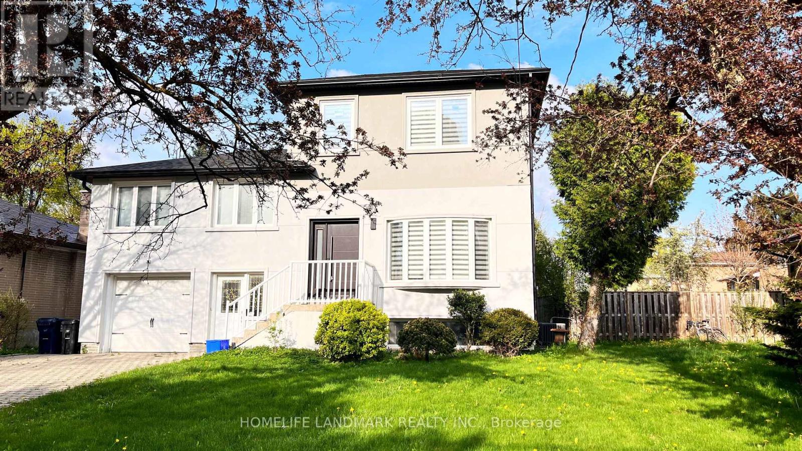 Property at 19 DEERING CRESCENT image 1