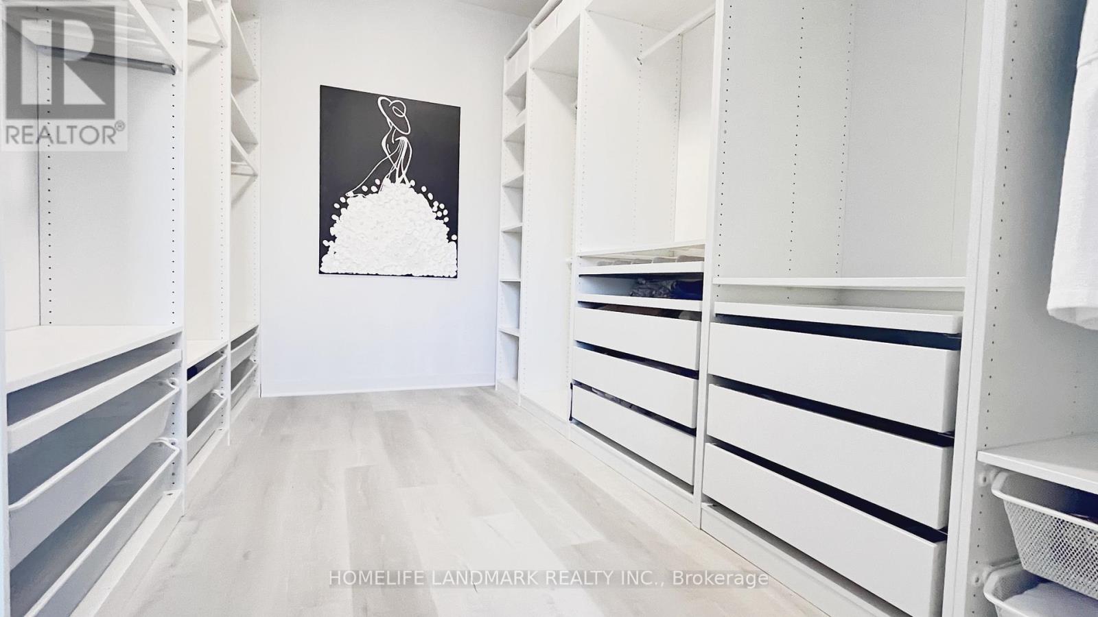 19 Deering Crescent, Toronto, Ontario  M2M 2A2 - Photo 13 - C12129325